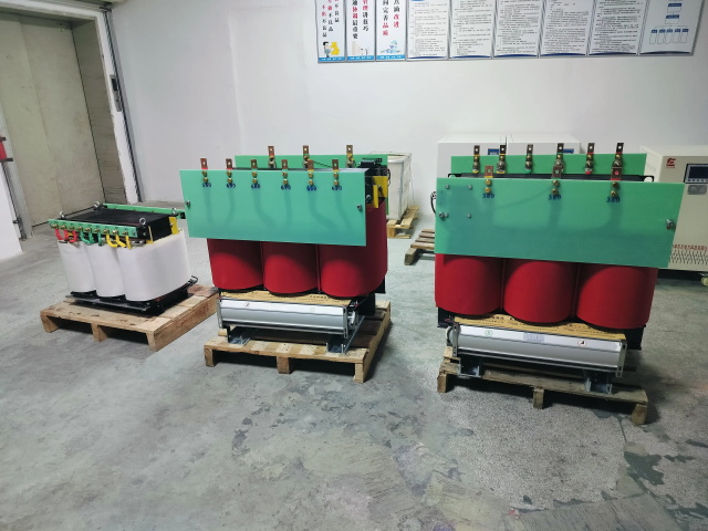 洛扎KS11-1000KVA矿用变压器